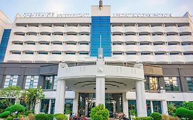 Sunlake Hotel